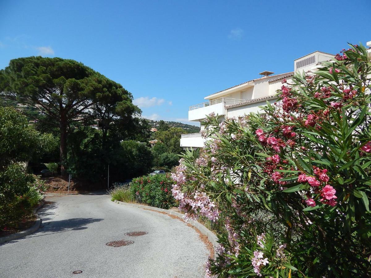 Apartment Cap Marine-2 By Interhome Cavalaire-sur-Mer Exterior foto